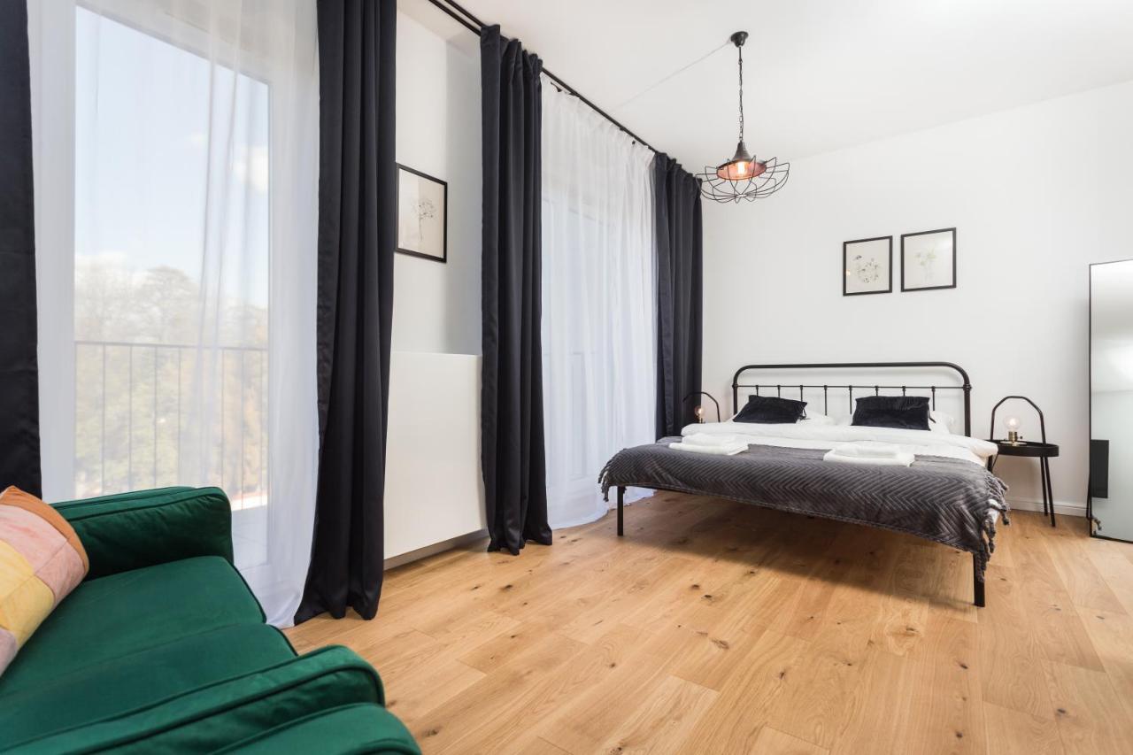 City Of The Kings - Botany Bay Apartment คราคูฟ ภายนอก รูปภาพ